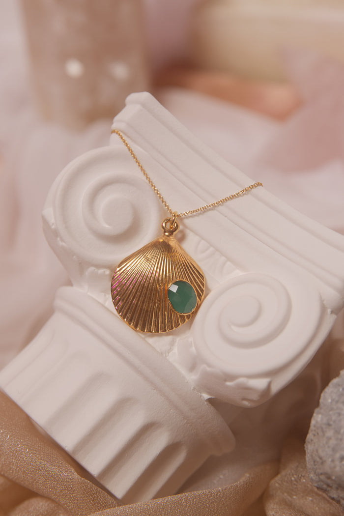 Aphrodite's Shell of Radiance Pendant