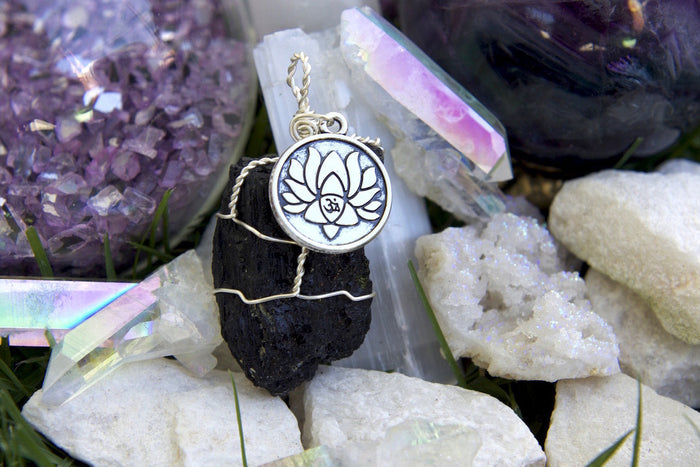 Cleanse: A Schorl Pendant