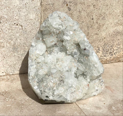 Tabular and terminated Apophyllite, Stilbite and Chalcedony Specimen
